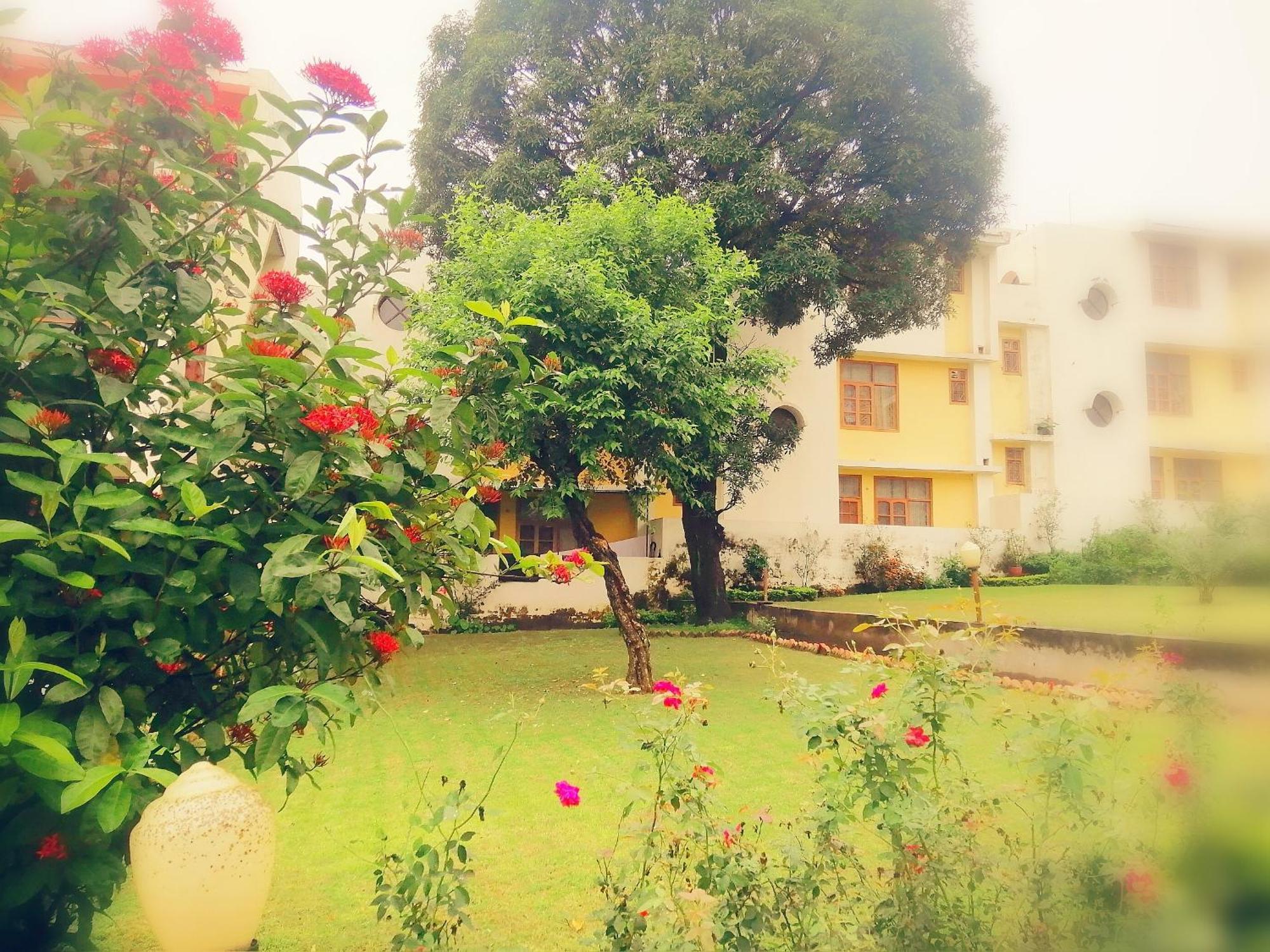 Ganga Vatika Boutique Hotel, Rishīkesh المظهر الخارجي الصورة
