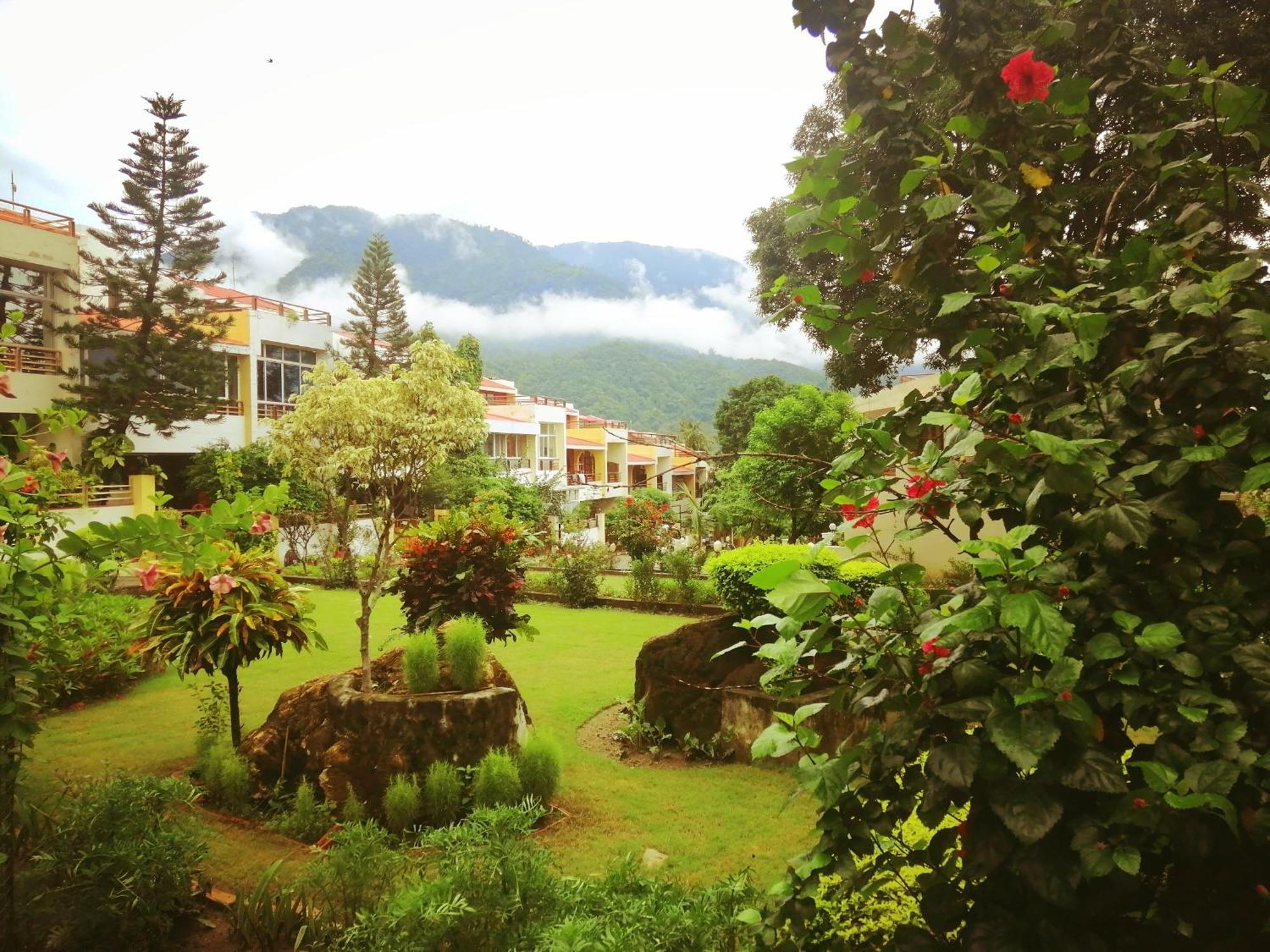 Ganga Vatika Boutique Hotel, Rishīkesh المظهر الخارجي الصورة